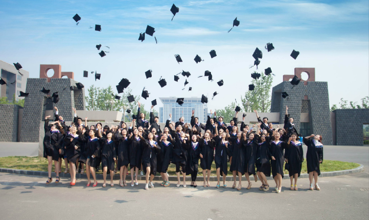 2024年了，還在說成人學歷沒用！